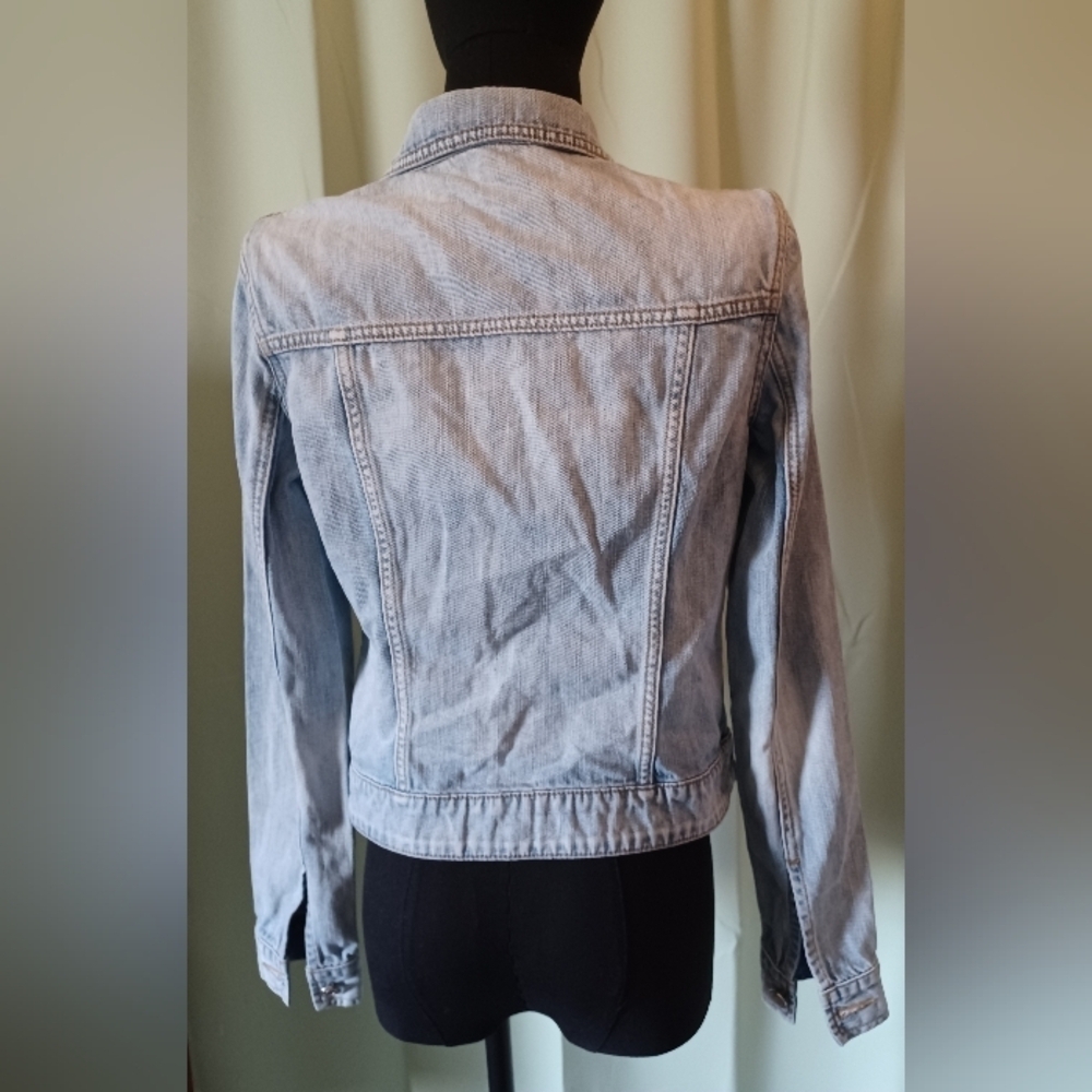 Talula Vintage Light Blue Denim Jacket - Picture 13 of 16